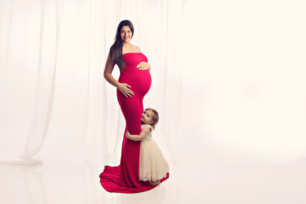 Babybauch Shooting mit Geschwister Babybauch Shooting mit Geschwister