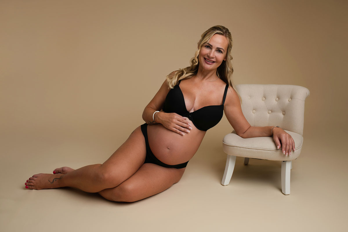 fotoshooting-babybauch-studiobauch-Muenchen