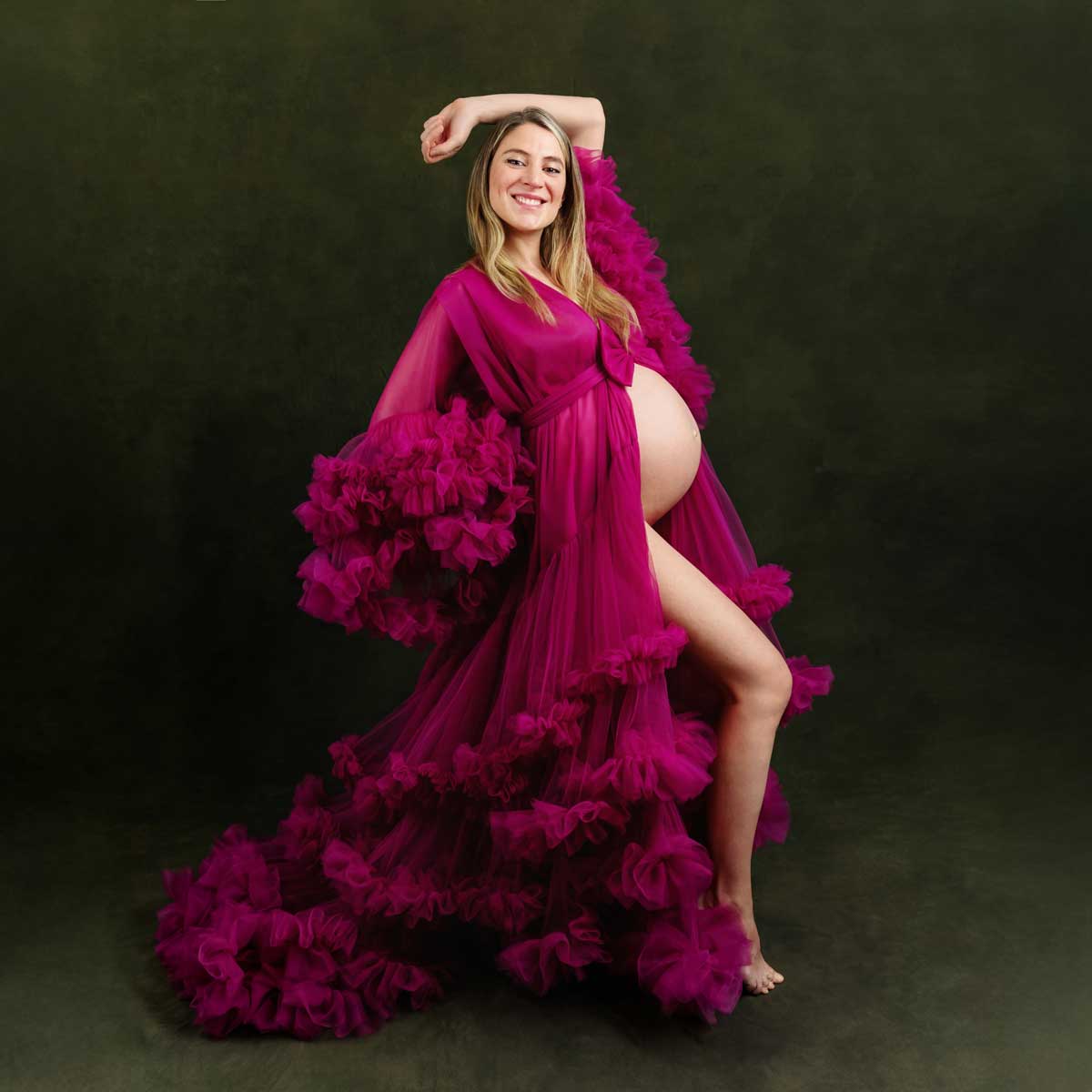 babybauch-shooting-mit-kleidern-muenchen